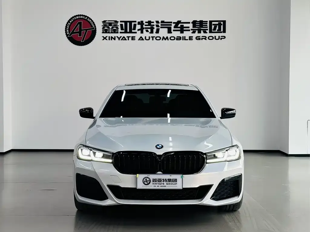 BMW 5 Series — фото 5