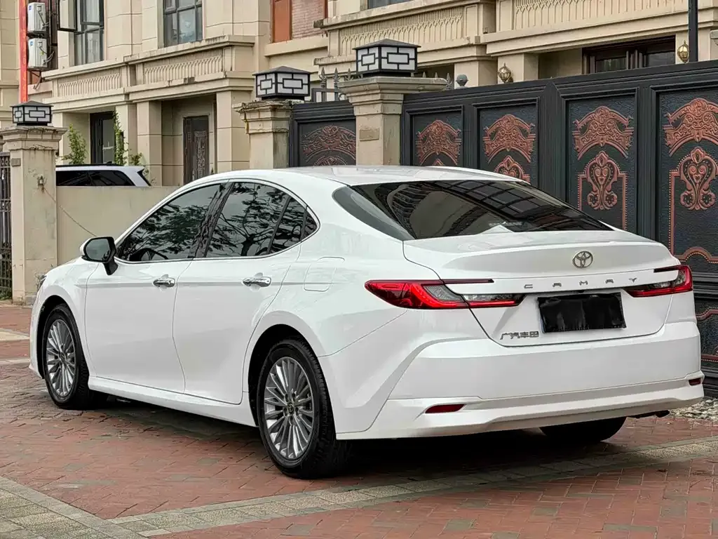 Toyota Camry 2025 из CN, фото 6