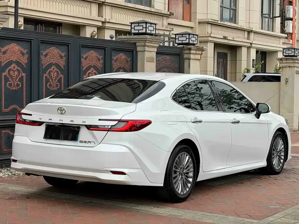 Toyota Camry 2025 из CN, фото 8