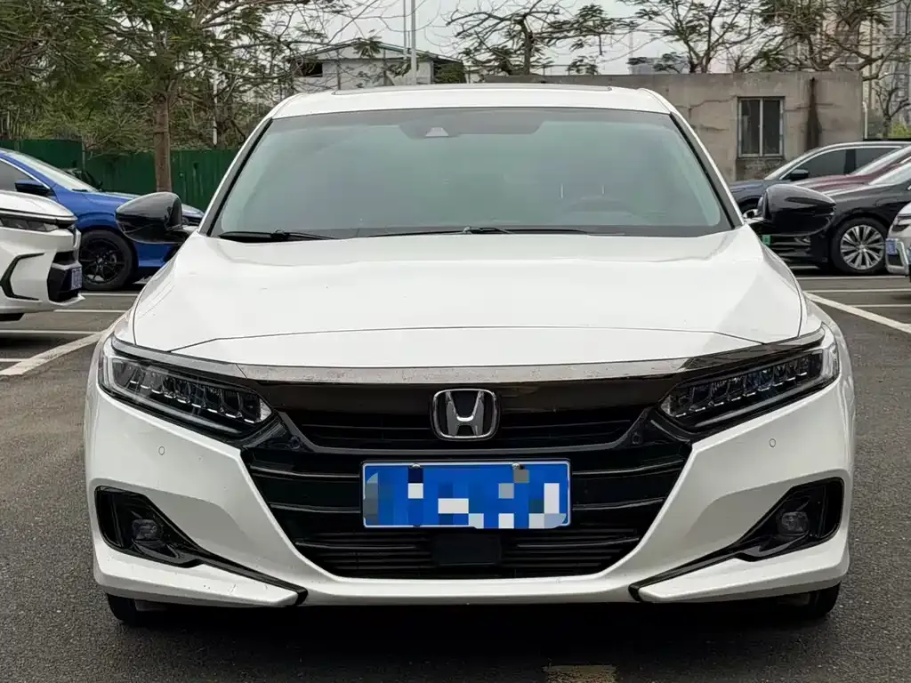 Honda Accord — фото 5