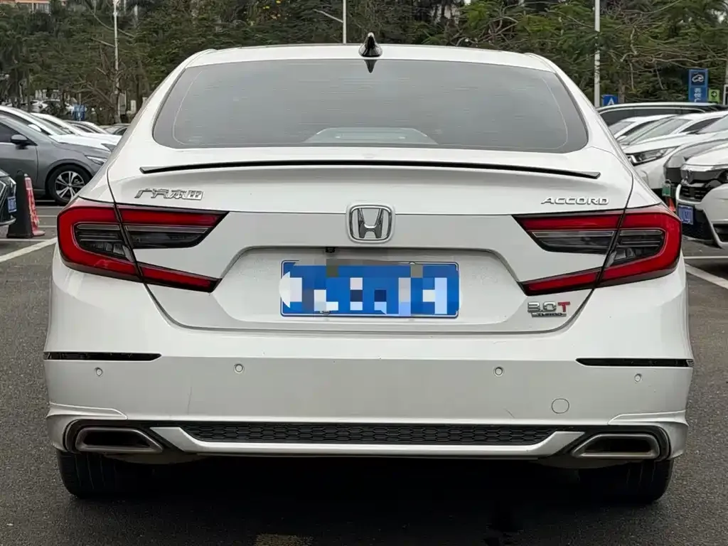 Honda Accord — фото 2