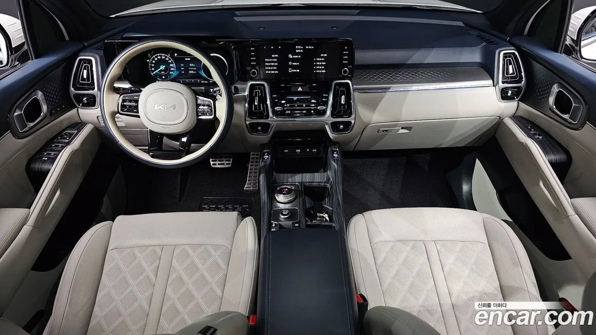 Kia Sorento — фото 9