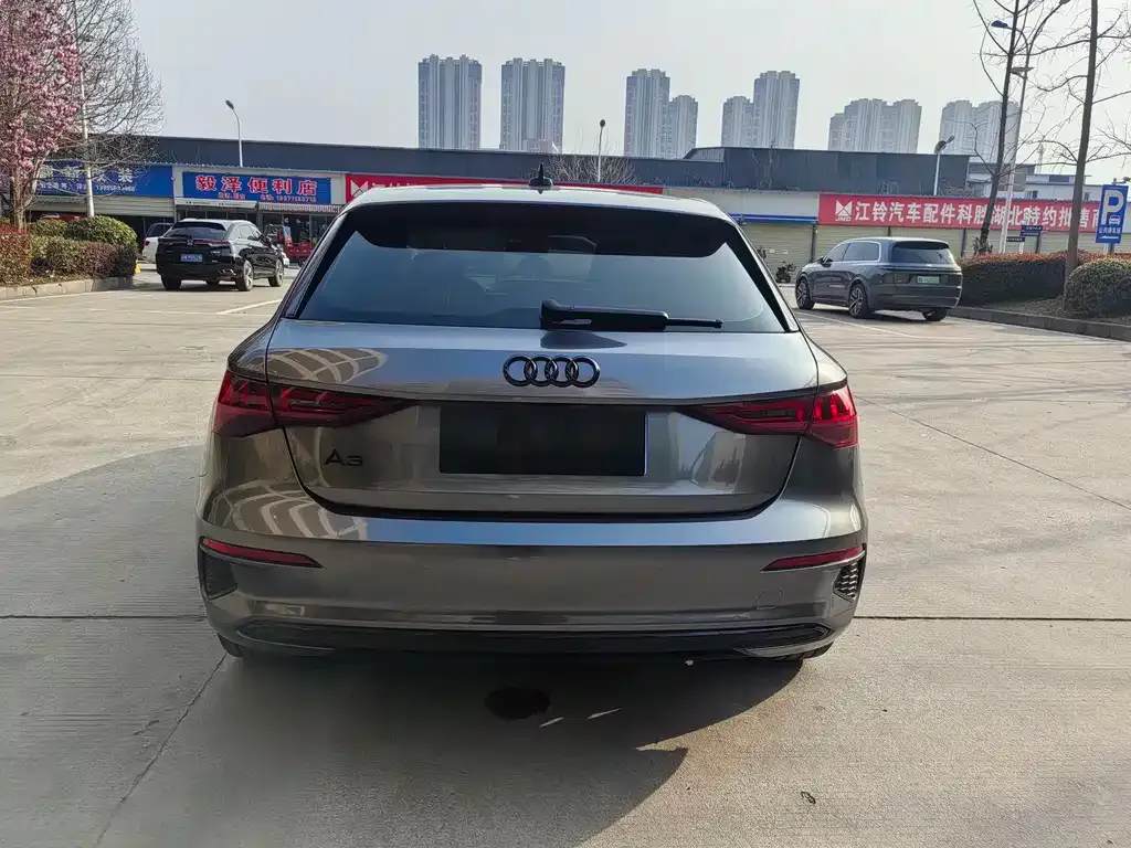 Audi A3 2021 из CN, фото 2