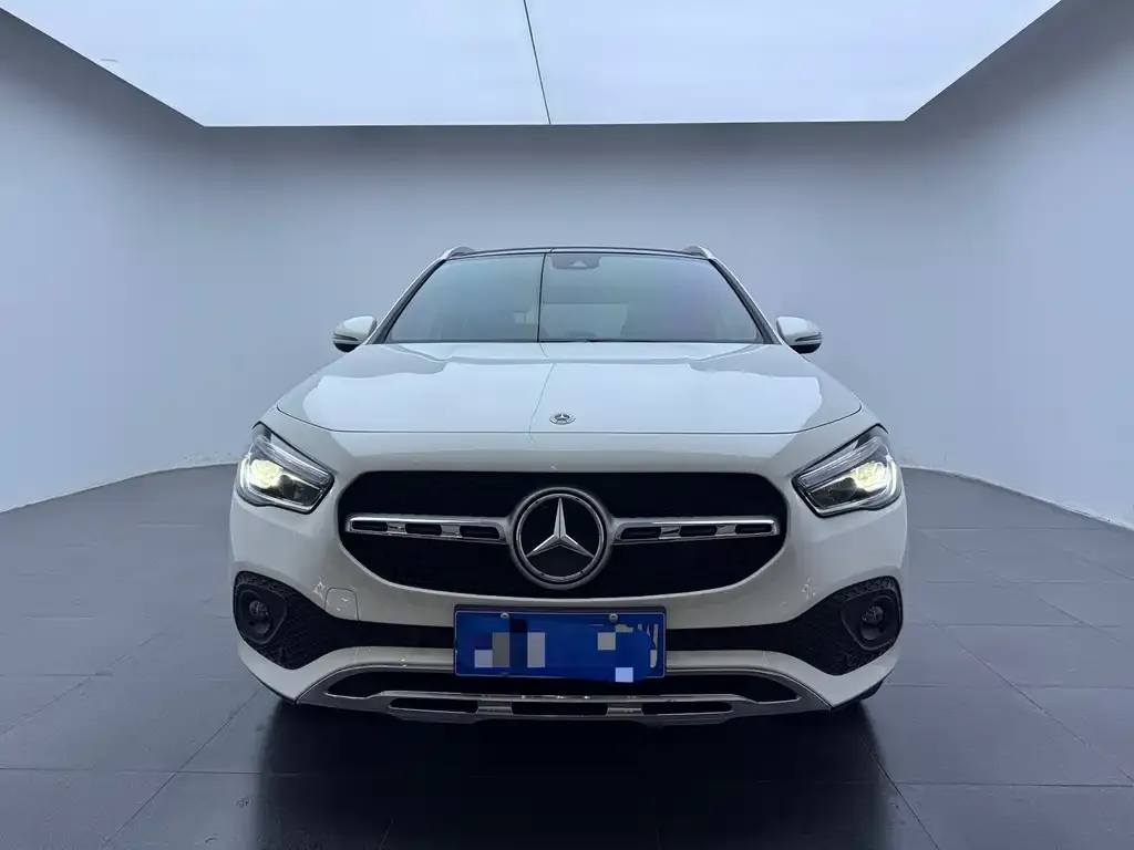 Mercedes-Benz GLA — фото 5