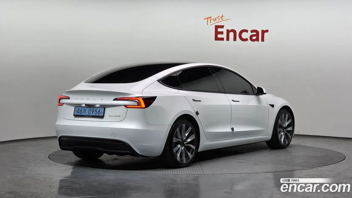Tesla Model 3 2024 из KR, фото 6