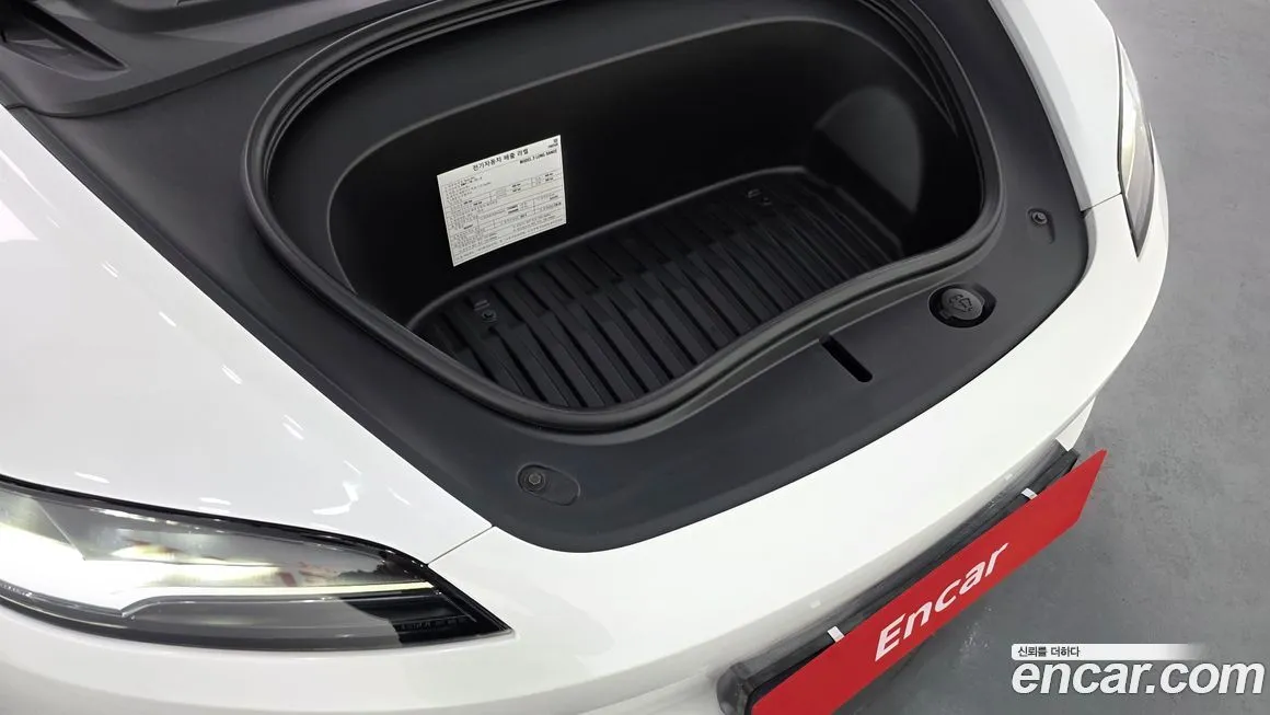 Tesla Model 3 2024 из KR, фото 9