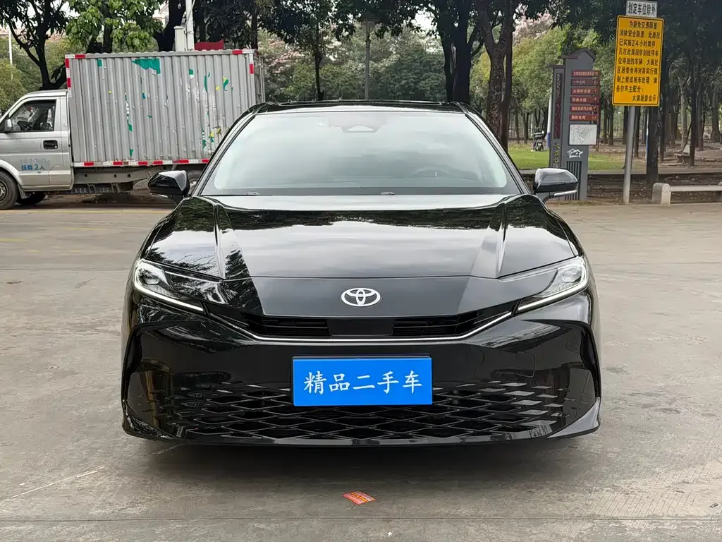 Toyota Camry 2024 из CN, фото 9