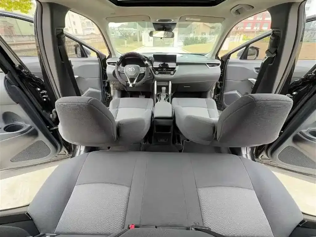 Toyota Frontlander 2024 из CN, фото 7