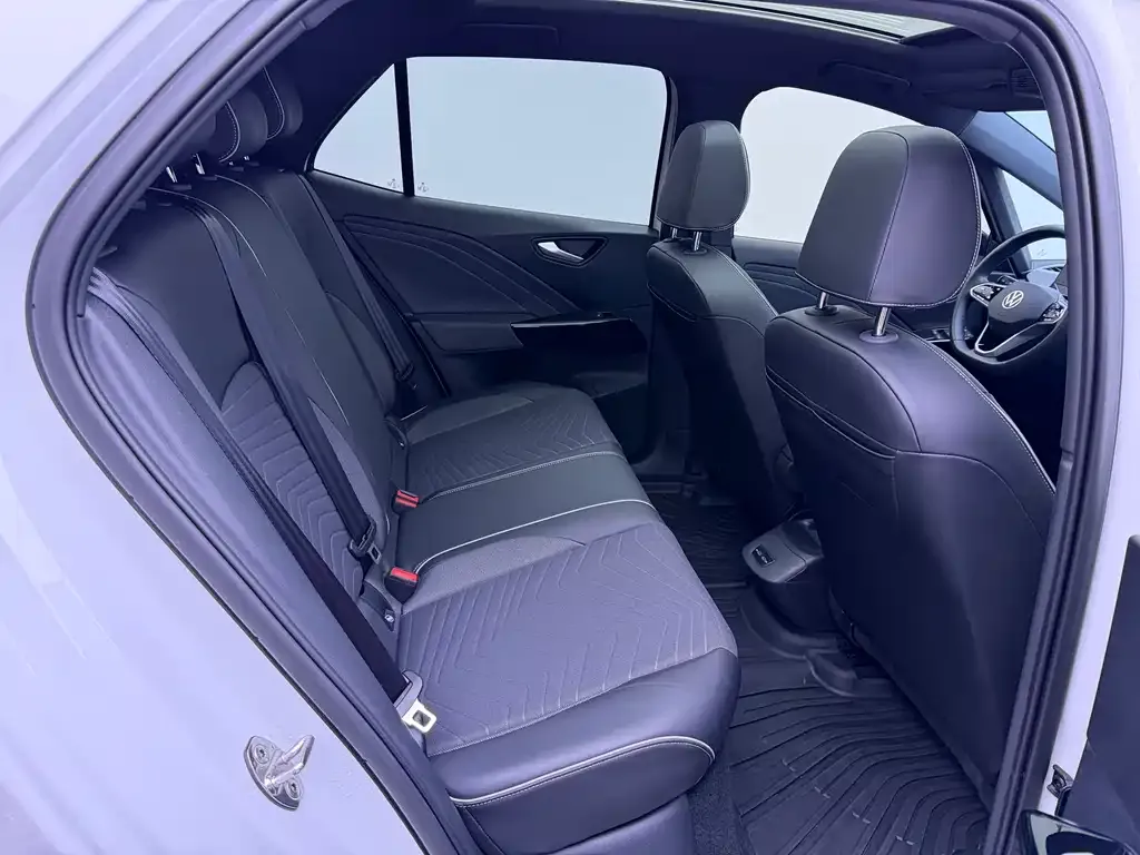 Volkswagen ID.3 2025 из CN, фото 9