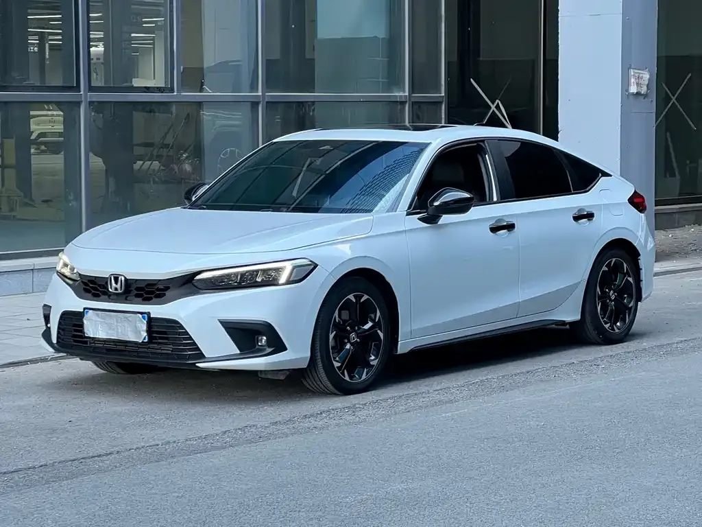 Honda Civic 2023 из CN, фото 1