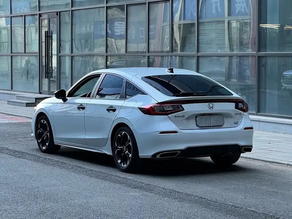 Honda Civic 2023 из CN, фото 10