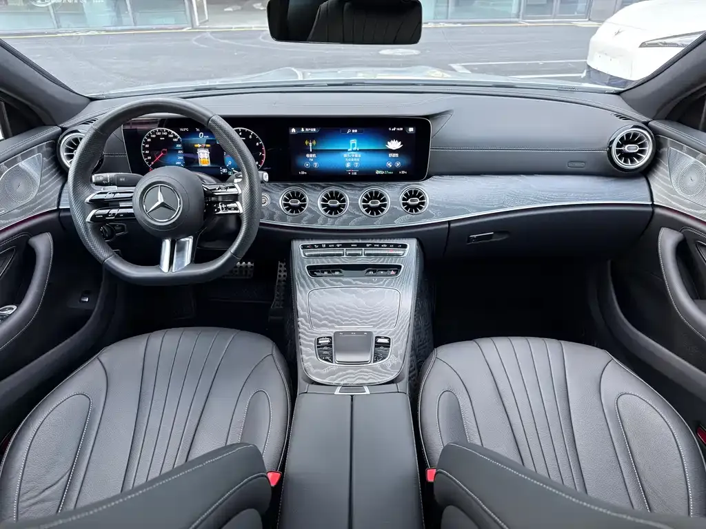Mercedes-Benz CLS — фото 7