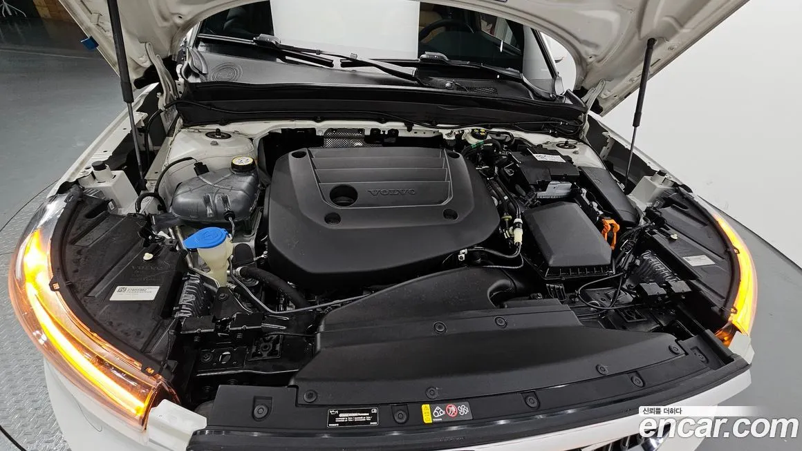 Volvo XC40 2021 из KR, фото 4