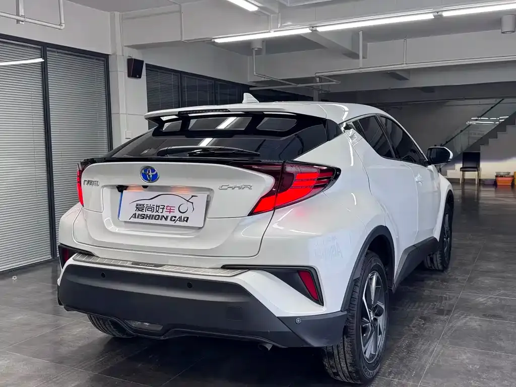 Toyota C-HR 2021 из CN, фото 8