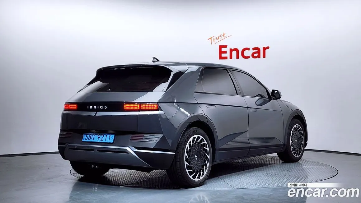 Hyundai Ioniq5 — фото 10