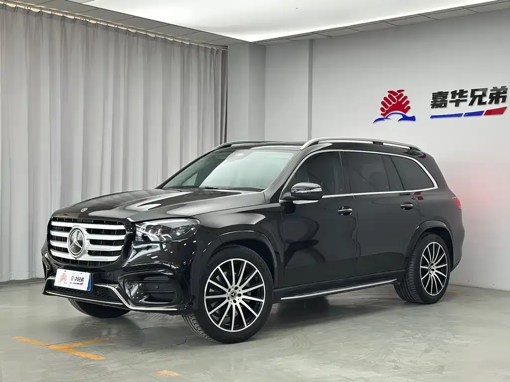Mercedes-Benz GLS — фото 1