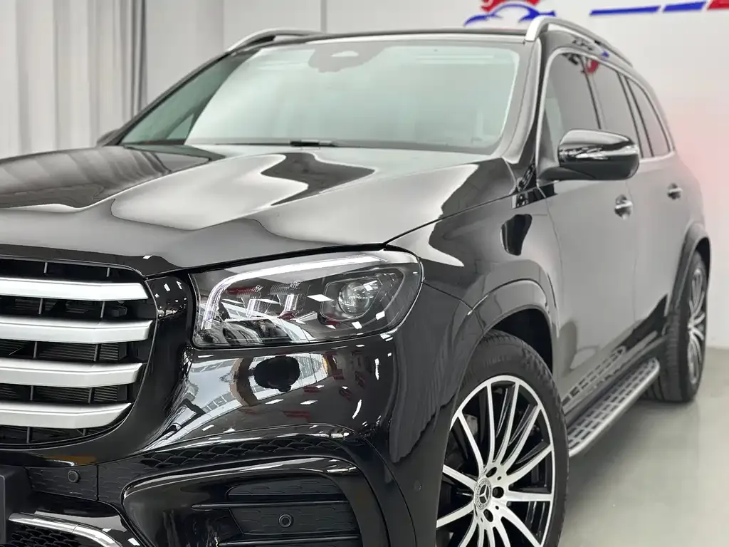Mercedes-Benz GLS — фото 3