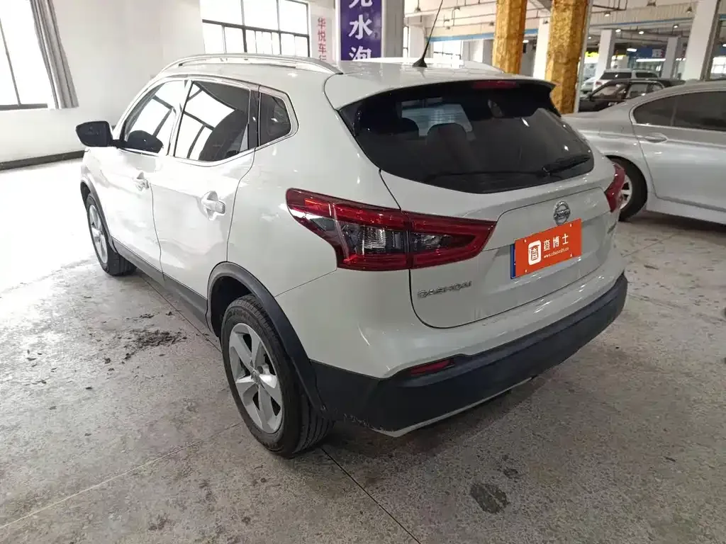 Nissan Qashqai — фото 3