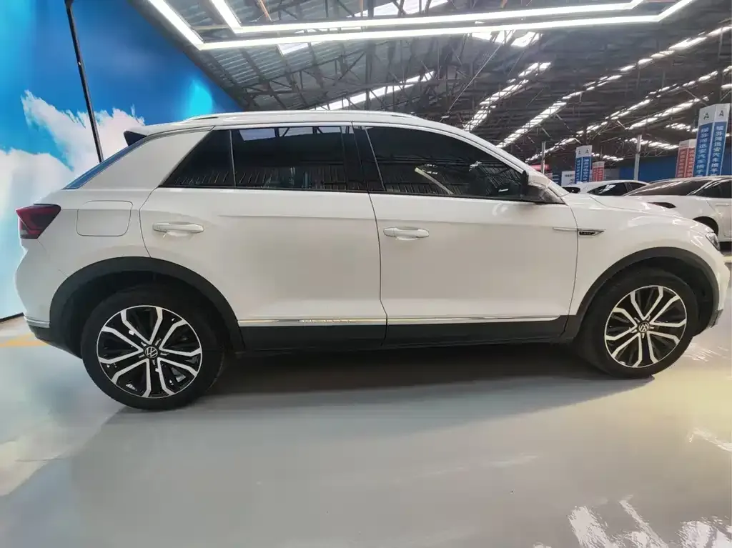 Volkswagen T-Roc 2022 из CN, фото 7