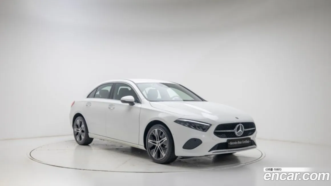 Mercedes-Benz A-Class — фото 1