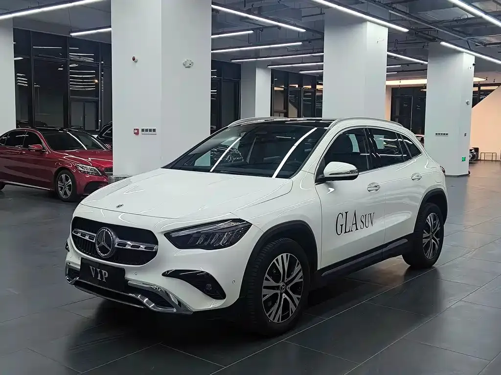Mercedes-Benz GLA 2024 из CN, фото 1