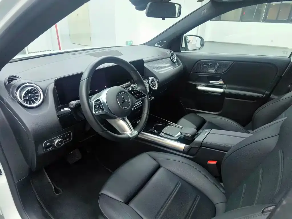 Mercedes-Benz GLA 2024 из CN, фото 7