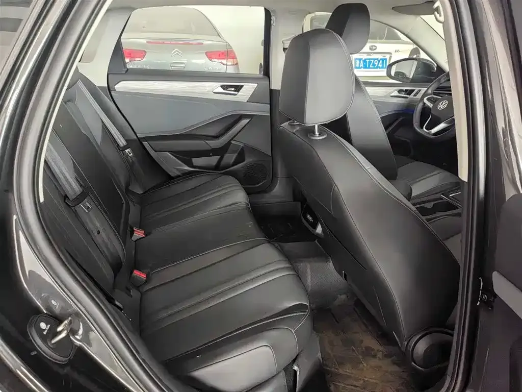 Volkswagen Sagitar 2026 из CN, фото 8