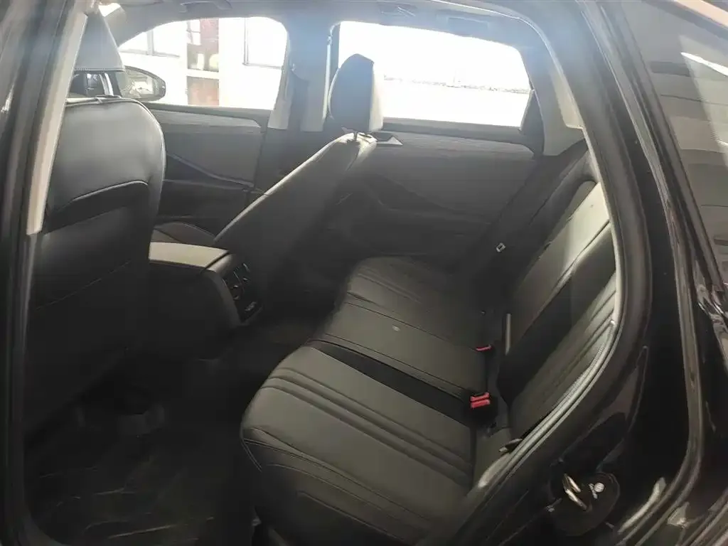 Volkswagen Sagitar 2026 из CN, фото 5
