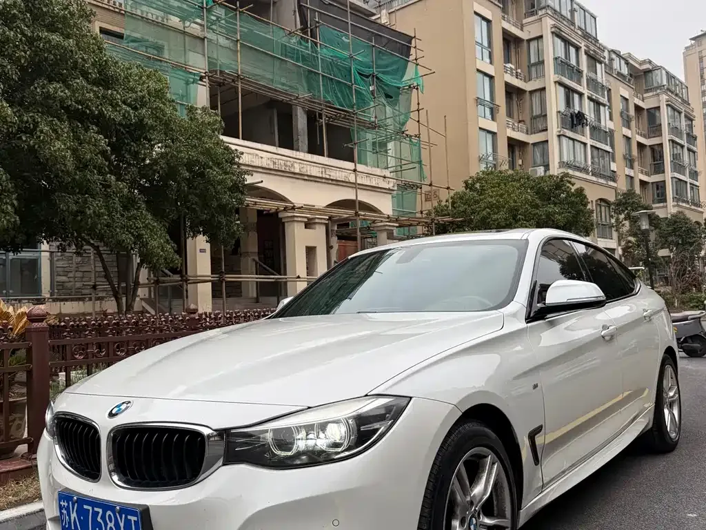 BMW 3 Series GT — фото 1