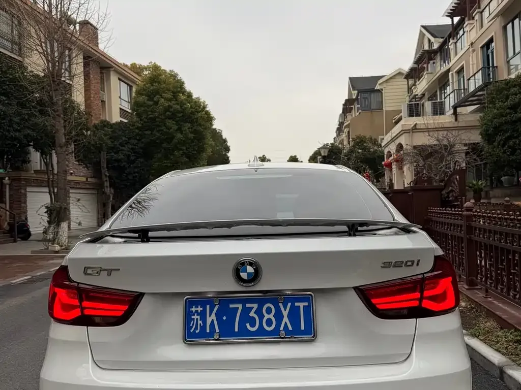 BMW 3 Series GT — фото 2