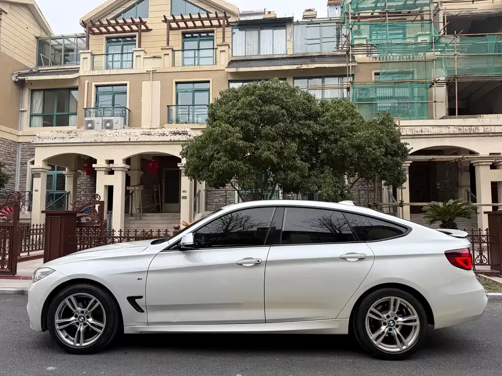 BMW 3 Series GT — фото 3