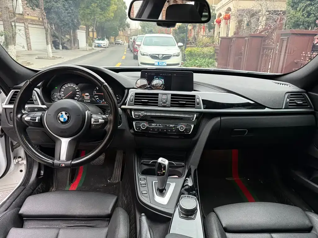 BMW 3 Series GT — фото 6
