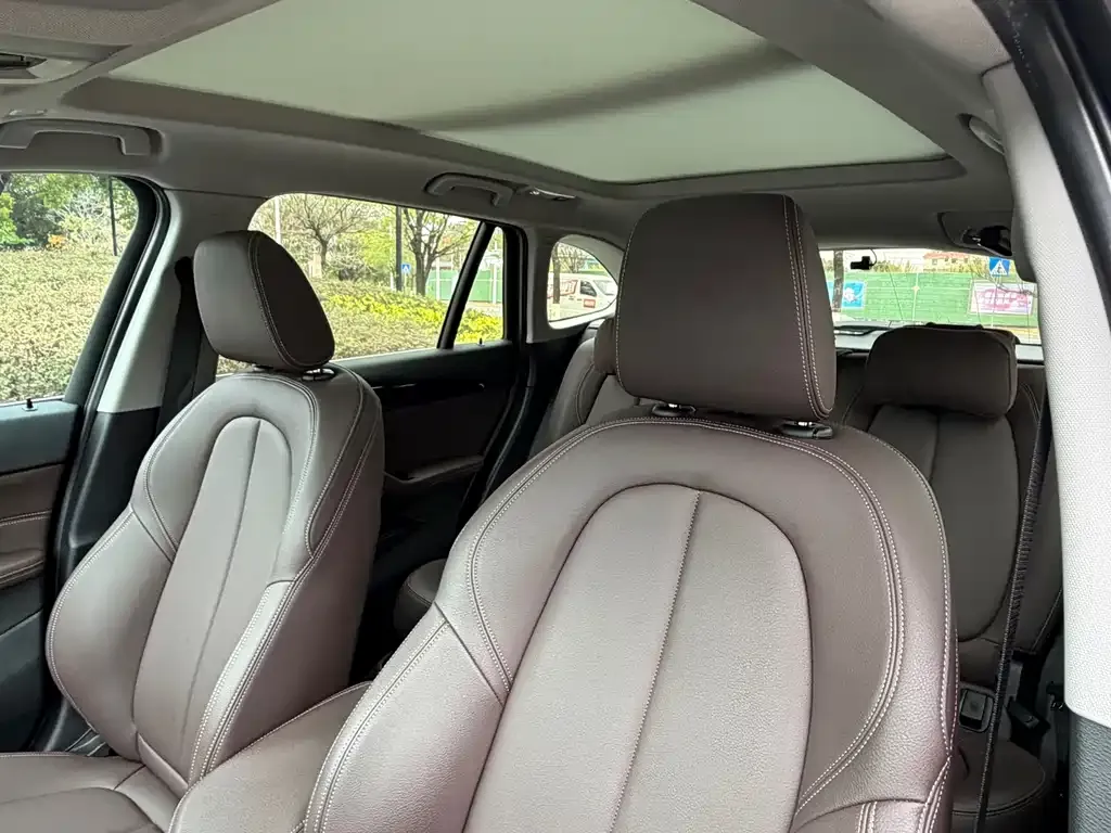 BMW X1 2022 из CN, фото 7