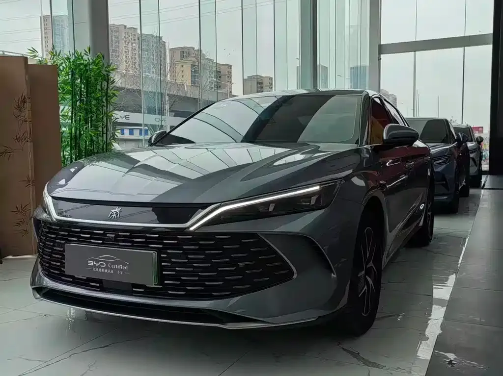 BYD Qin L — фото 6