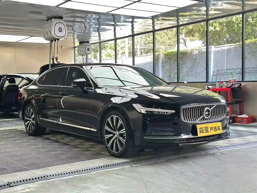 Volvo S90 — фото 10