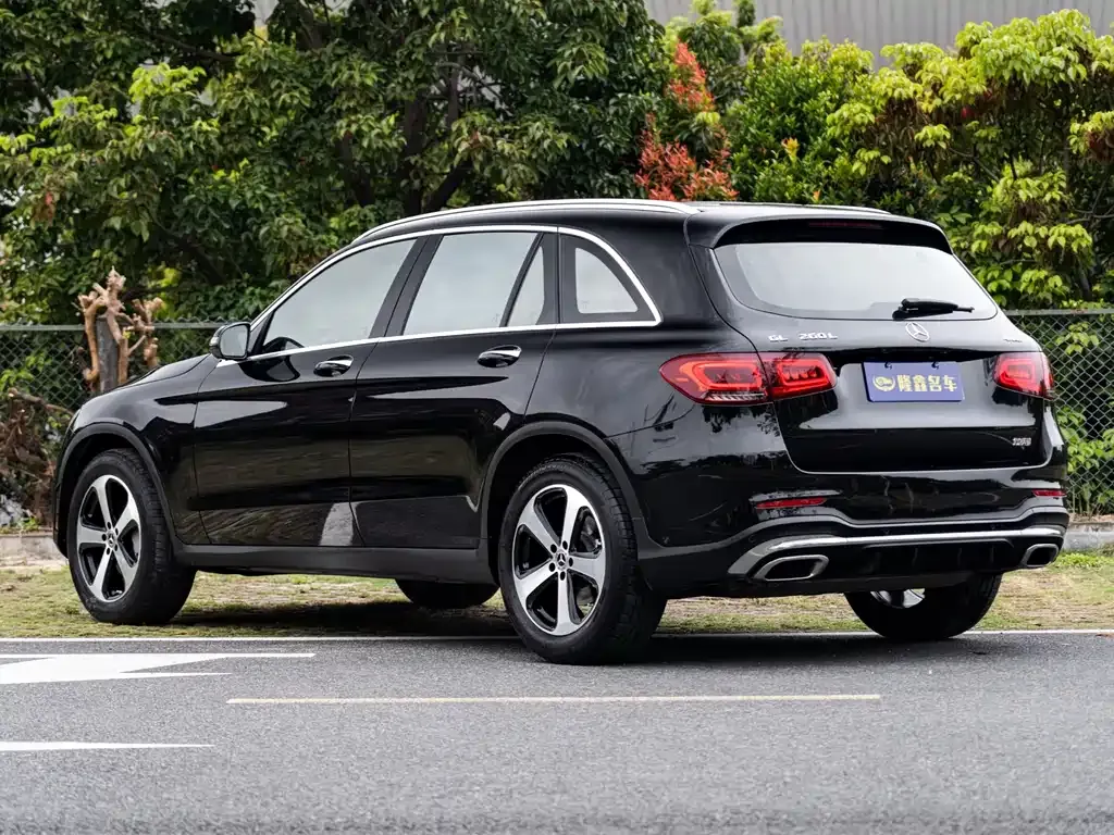 Mercedes-Benz GLC — фото 10