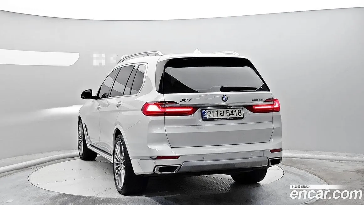BMW X7 — фото 3