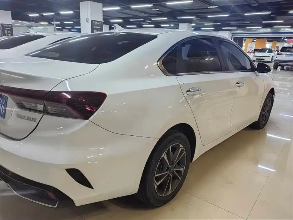 Kia K3 2023 из CN, фото 3