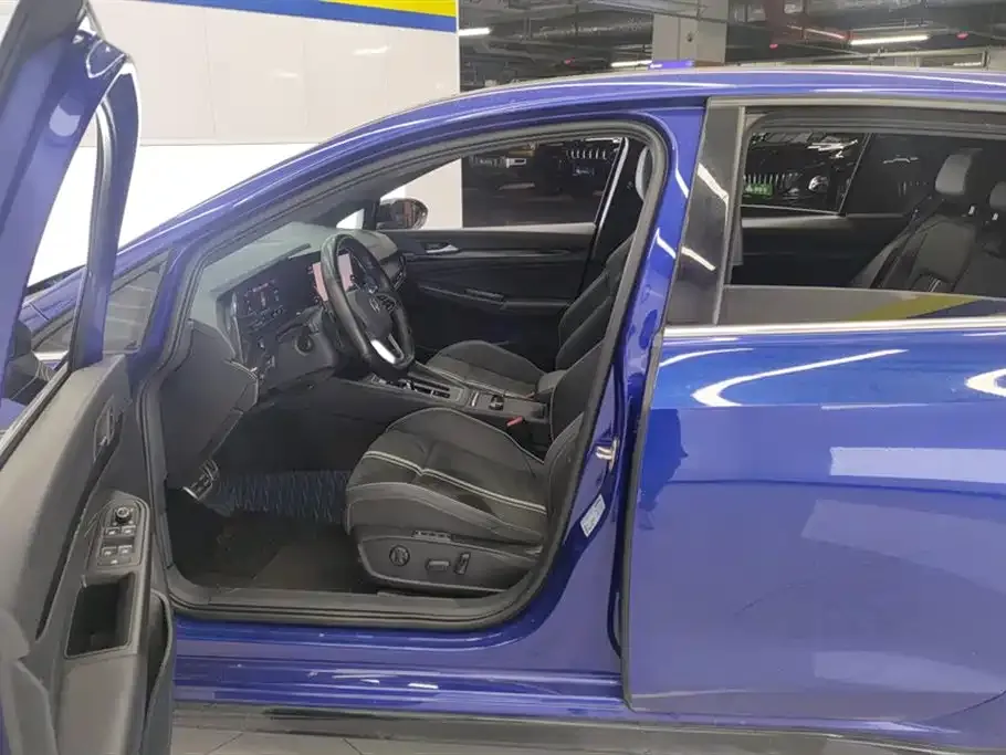 Volkswagen Golf 2021 из CN, фото 9