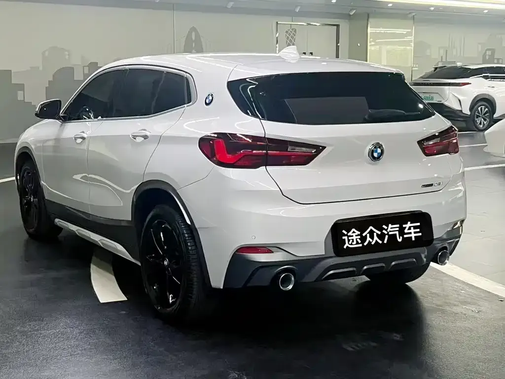 BMW X2 — фото 3