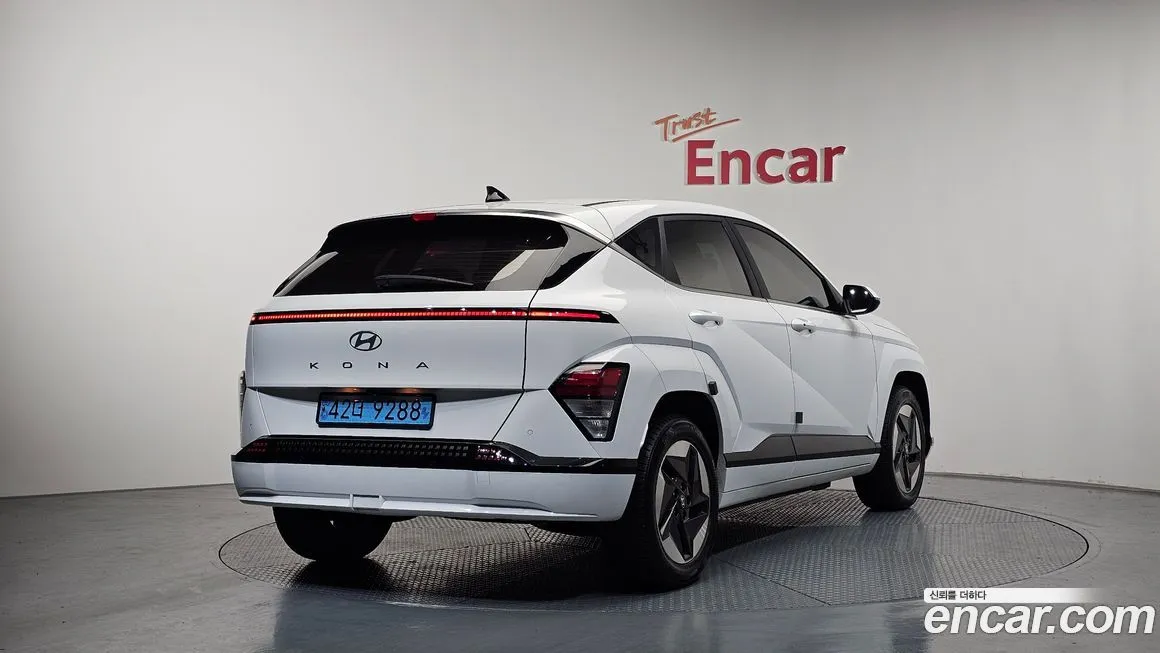 Hyundai Kona 2023 из KR, фото 4