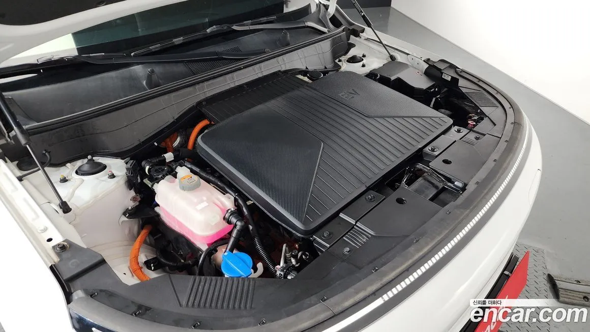 Hyundai Kona 2023 из KR, фото 7