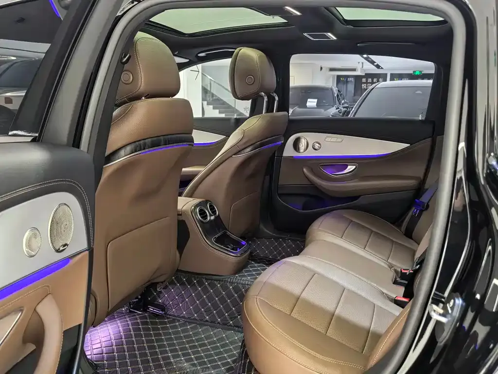 Mercedes-Benz E-Class 2021 из CN, фото 2