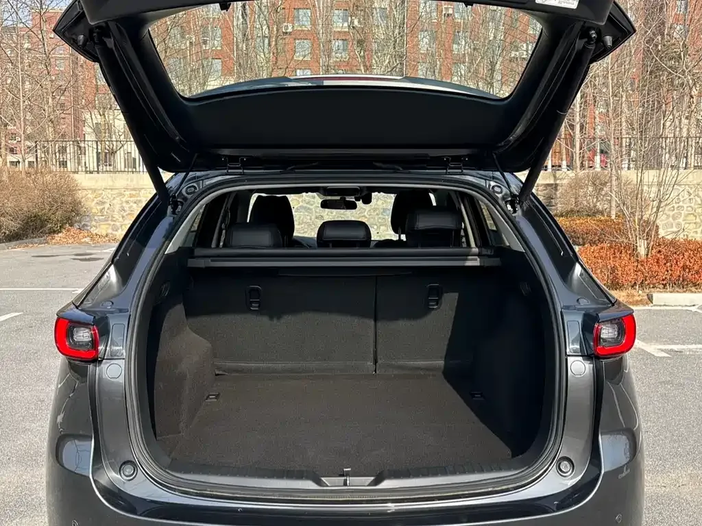 Mazda CX-5 2023 из CN, фото 5