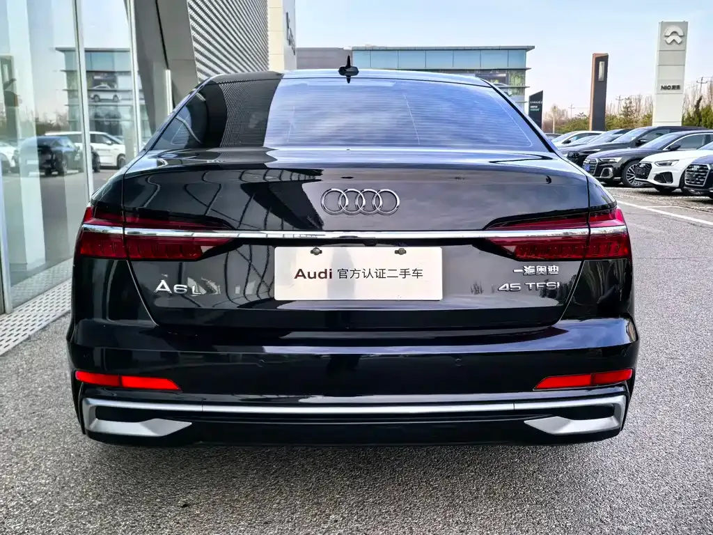 Audi A6L — фото 3