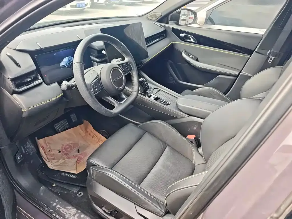 Lynk & Co 03 2024 из CN, фото 9