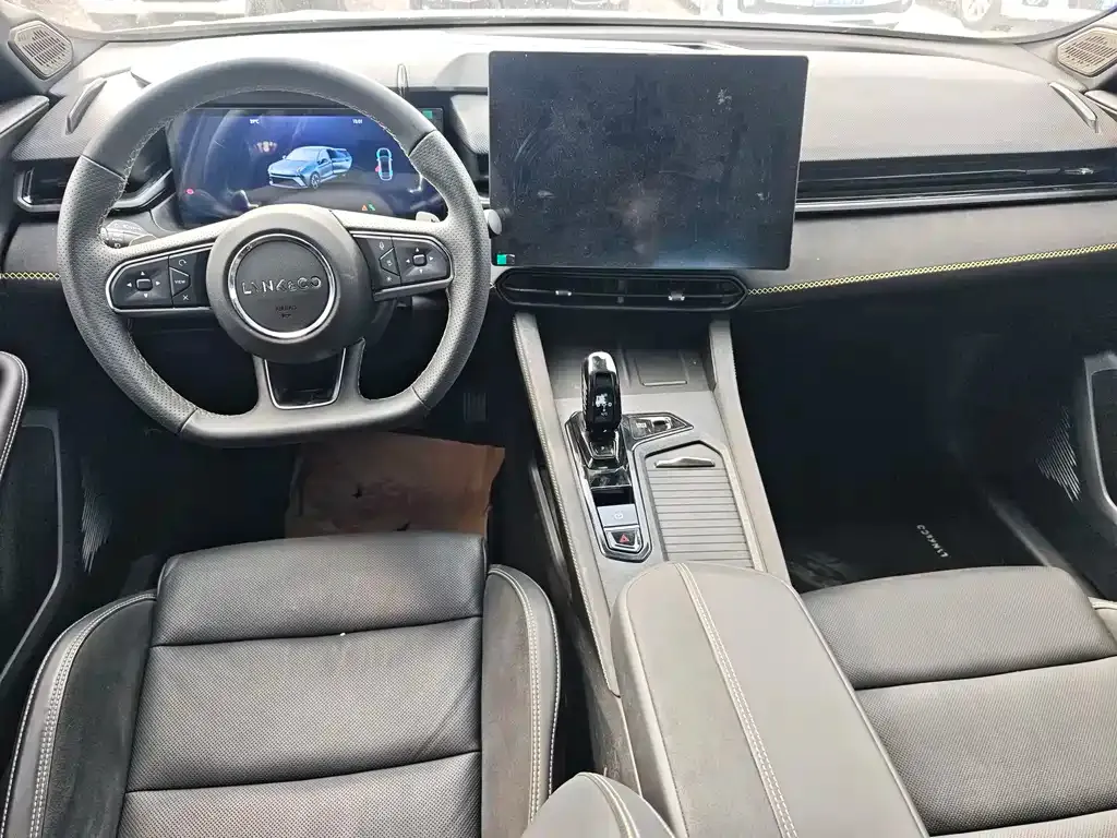 Lynk & Co 03 2024 из CN, фото 7