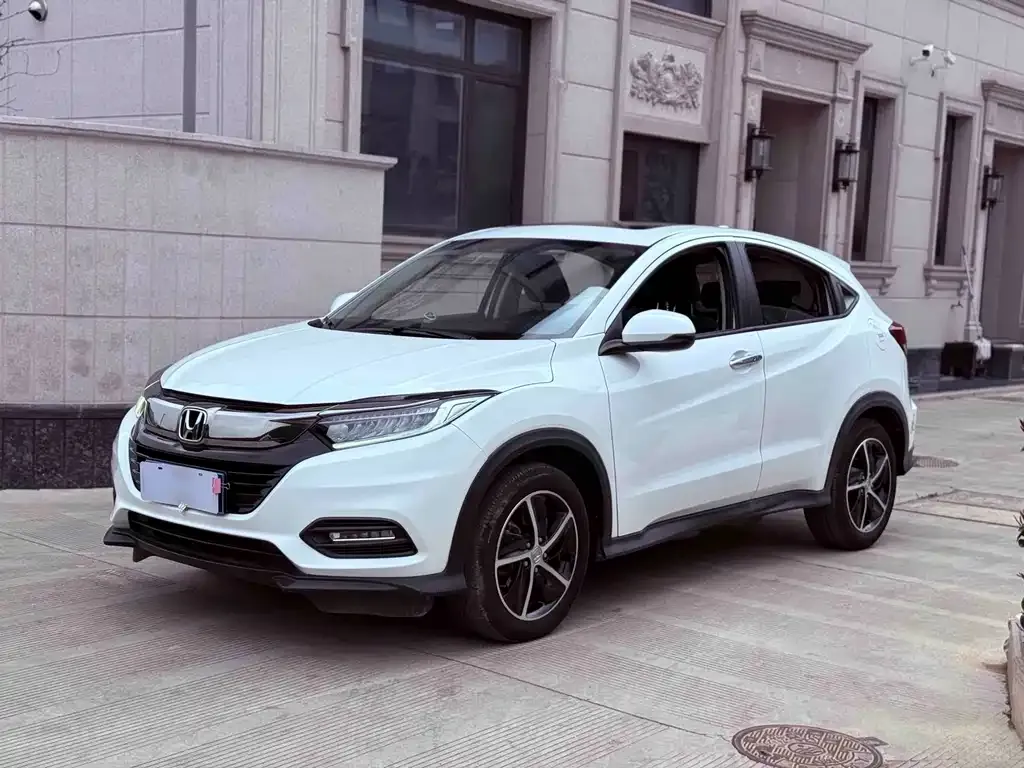 Honda Vezel — фото 1