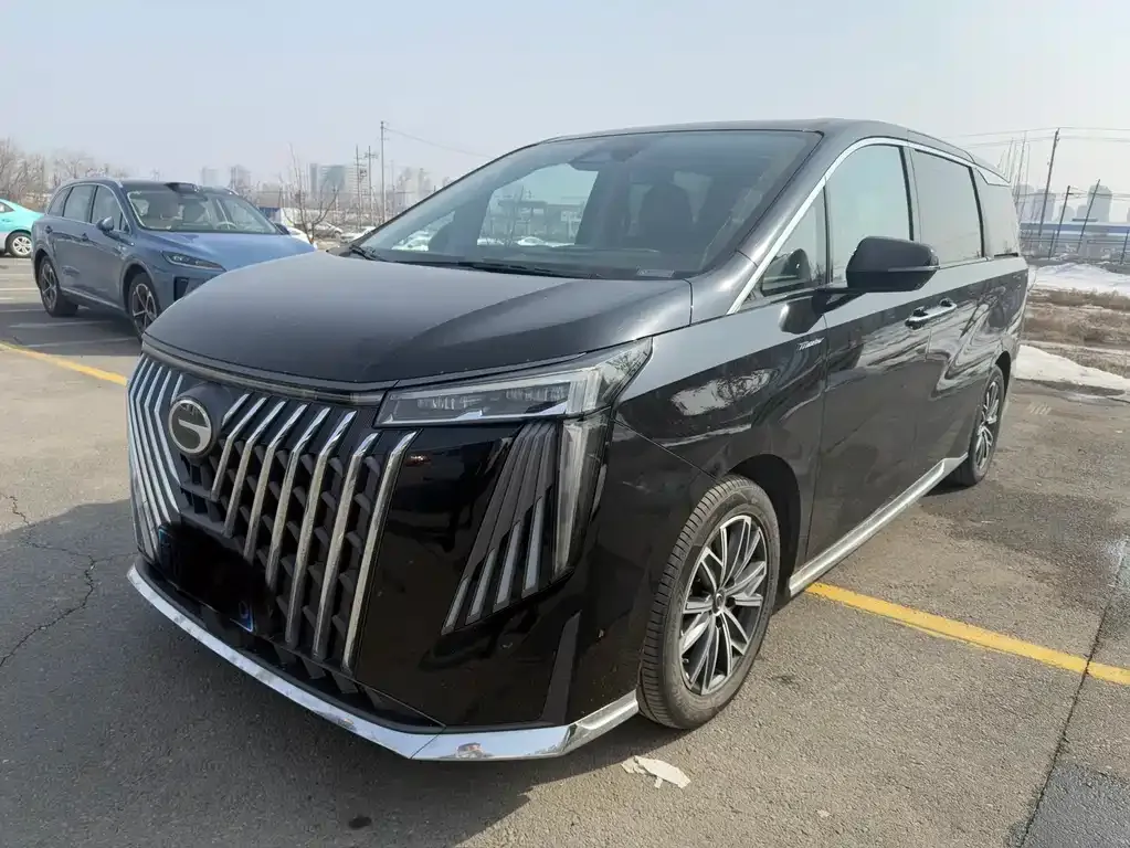 GAC Motor Trumpchi M8 — фото 1
