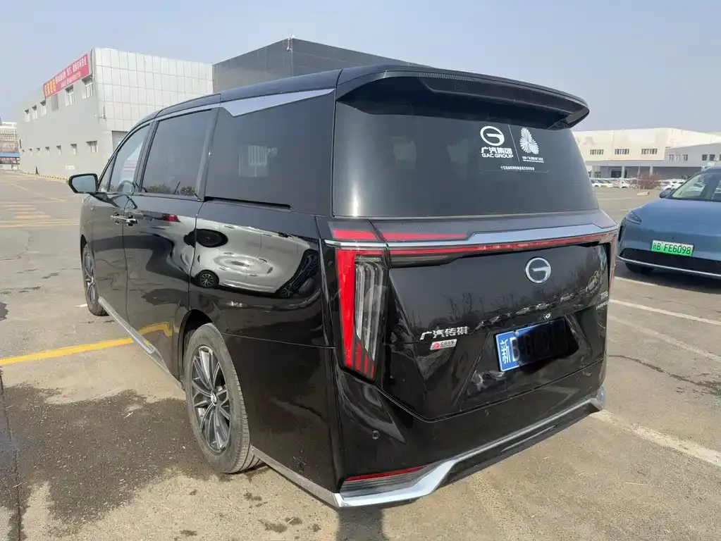 GAC Motor Trumpchi M8 — фото 6